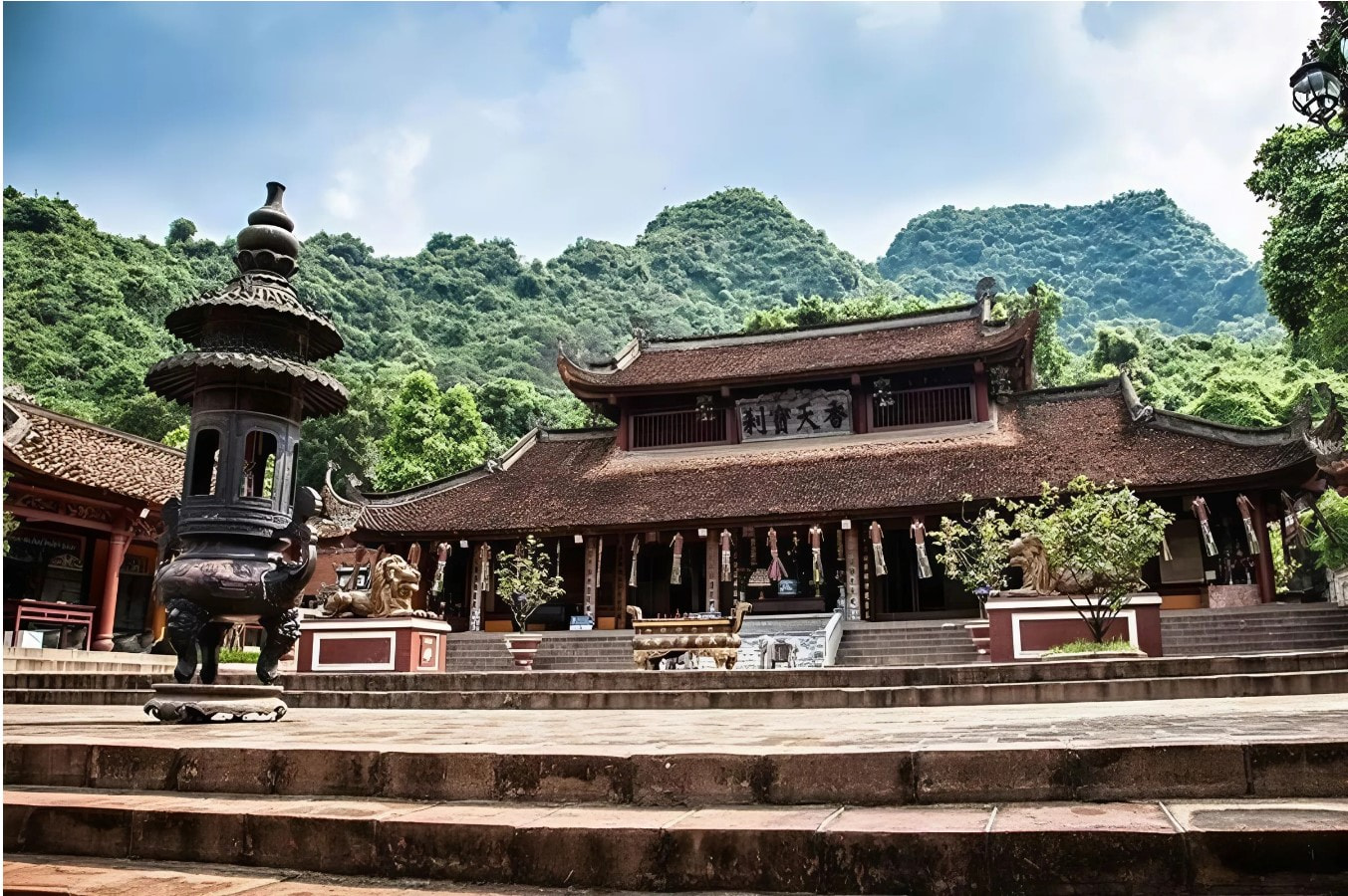 Perfume Pagoda One Day